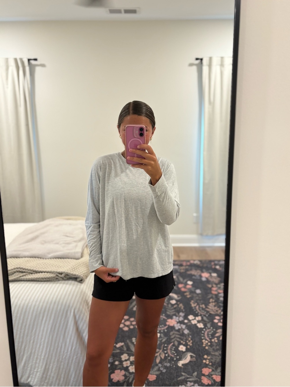 Lululemon Heather Grey Long Sleeve Tee Size Medium